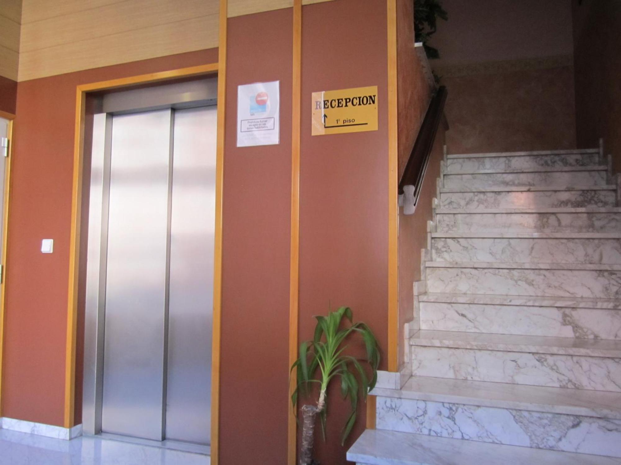 Hotel Bahia Gijón Exteriör bild
