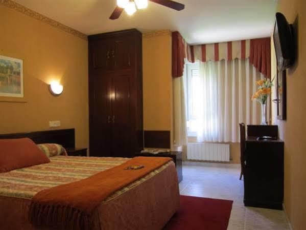 Hotel Bahia Gijón Exteriör bild